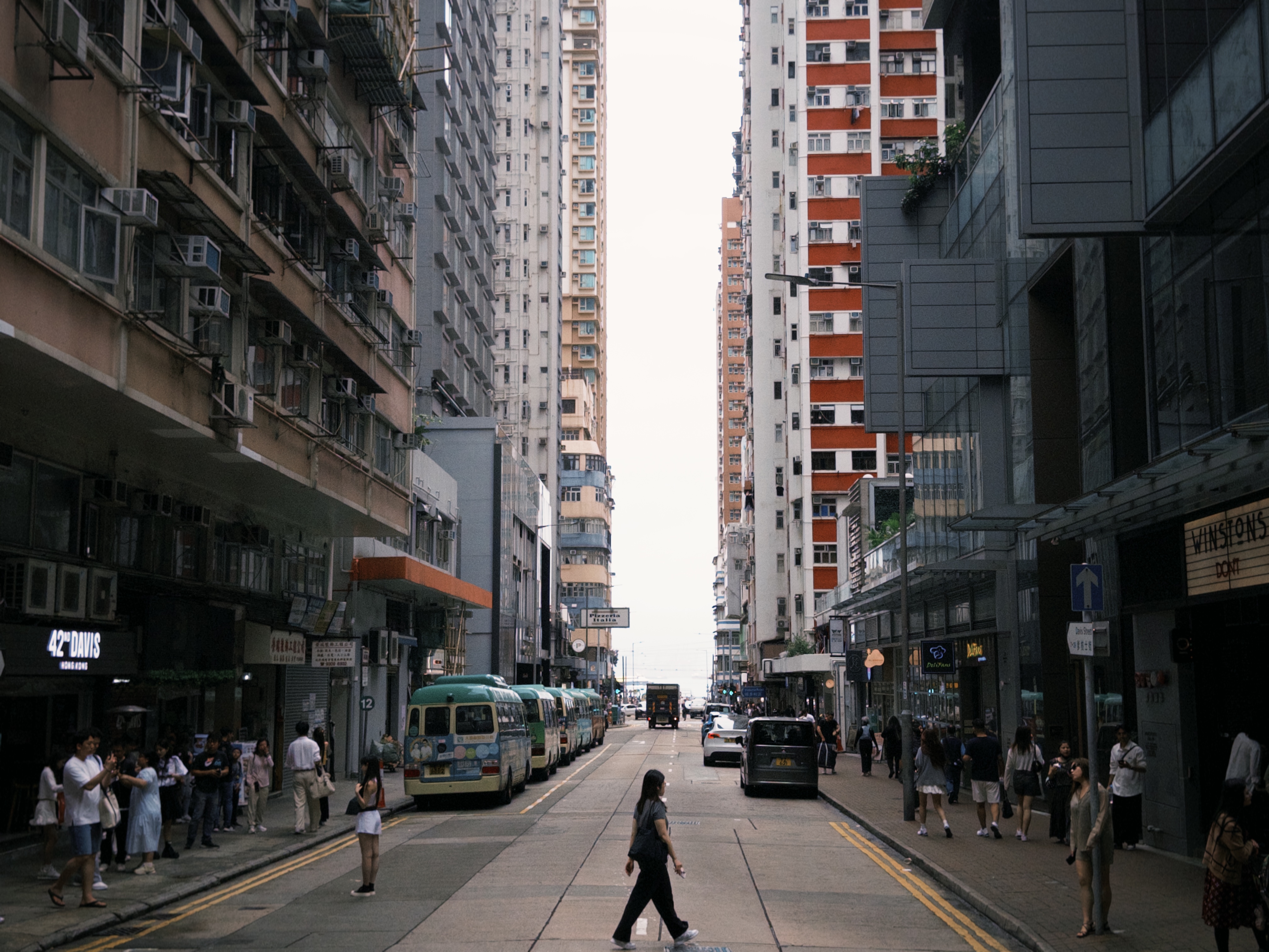 香港